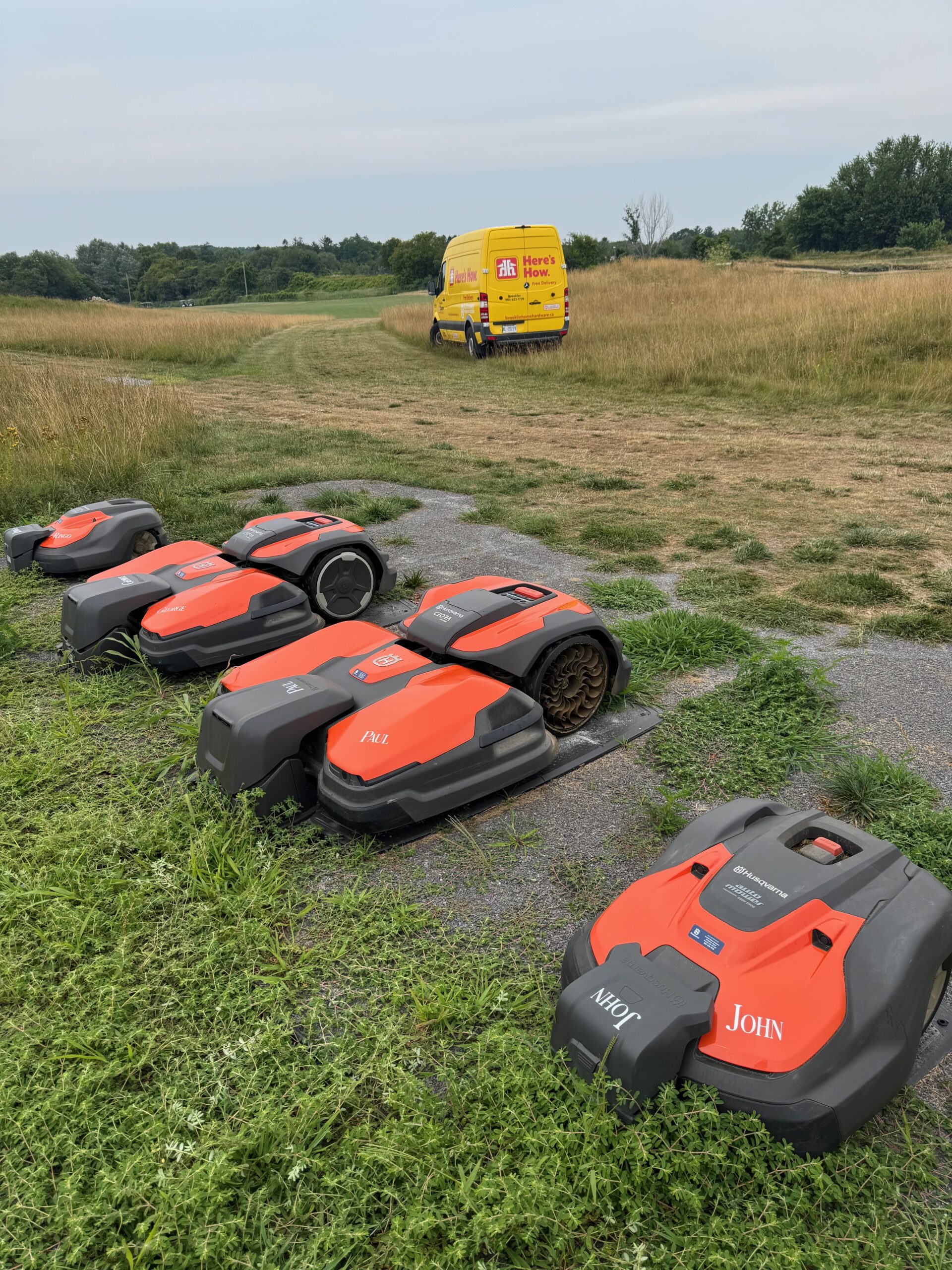 Husqvarna CEORA Robotic Mower Starter Kit - Image 12